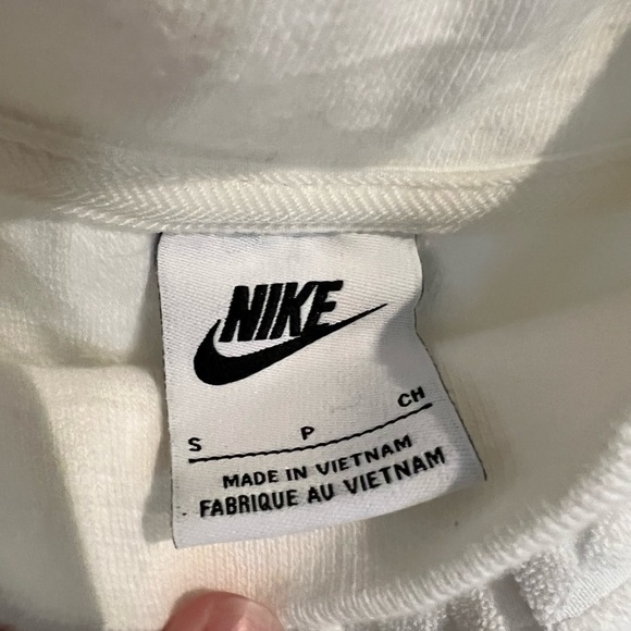 Nike Womens Shirt Ivory Center Swoosh Mock Neck. A051 - Picture 8 of 9